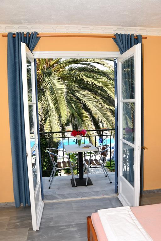 Blue Sky Hotel - Petra - Lesvos - Greece Экстерьер фото