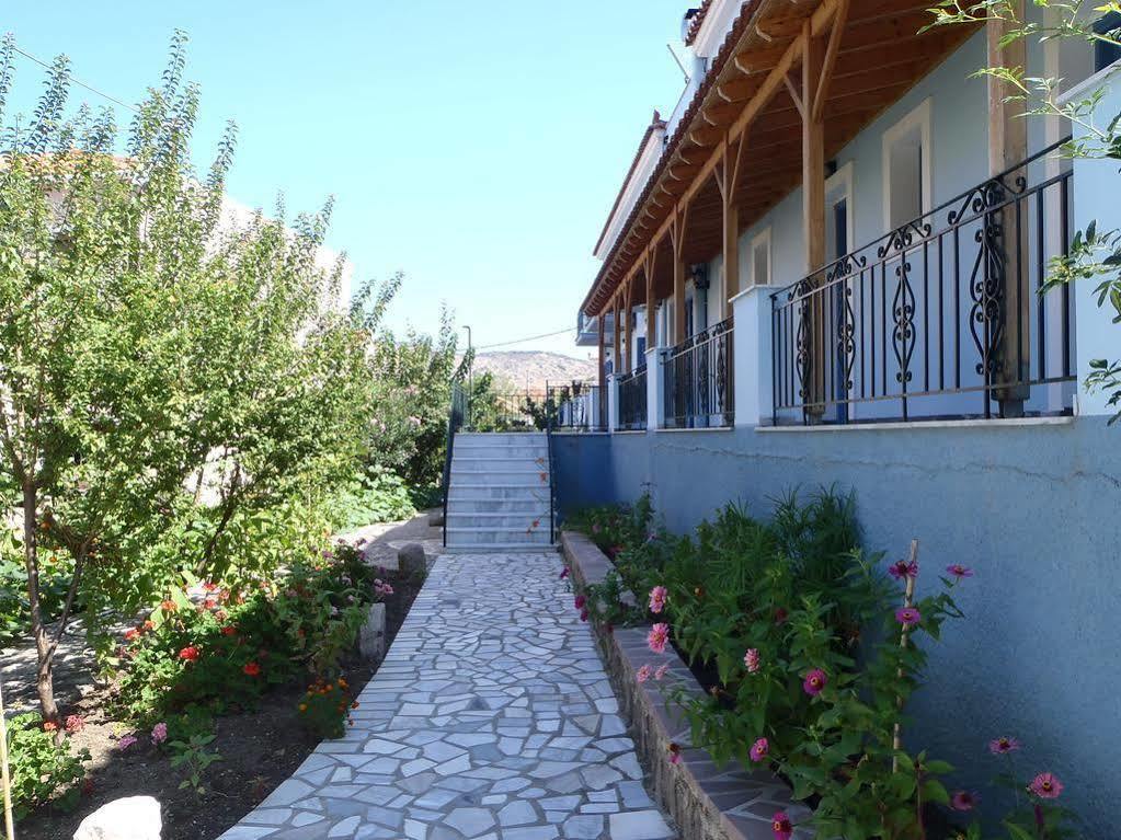 Blue Sky Hotel - Petra - Lesvos - Greece Экстерьер фото